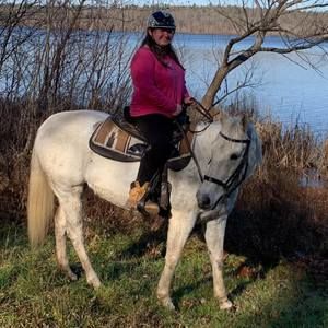 Meet your Posher, Kelsey